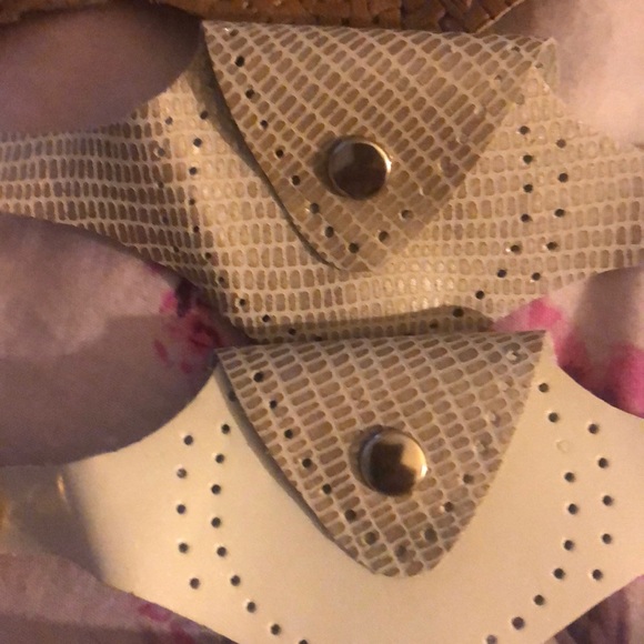 wrist wallet leather purse wristband handmade by meee I craft put it on purse - Picture 5 of 7